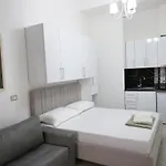 Xhani's Hotel *