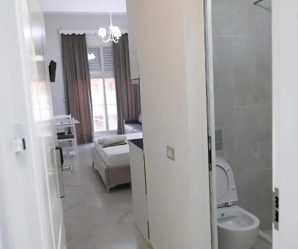 Xhani's Hotel